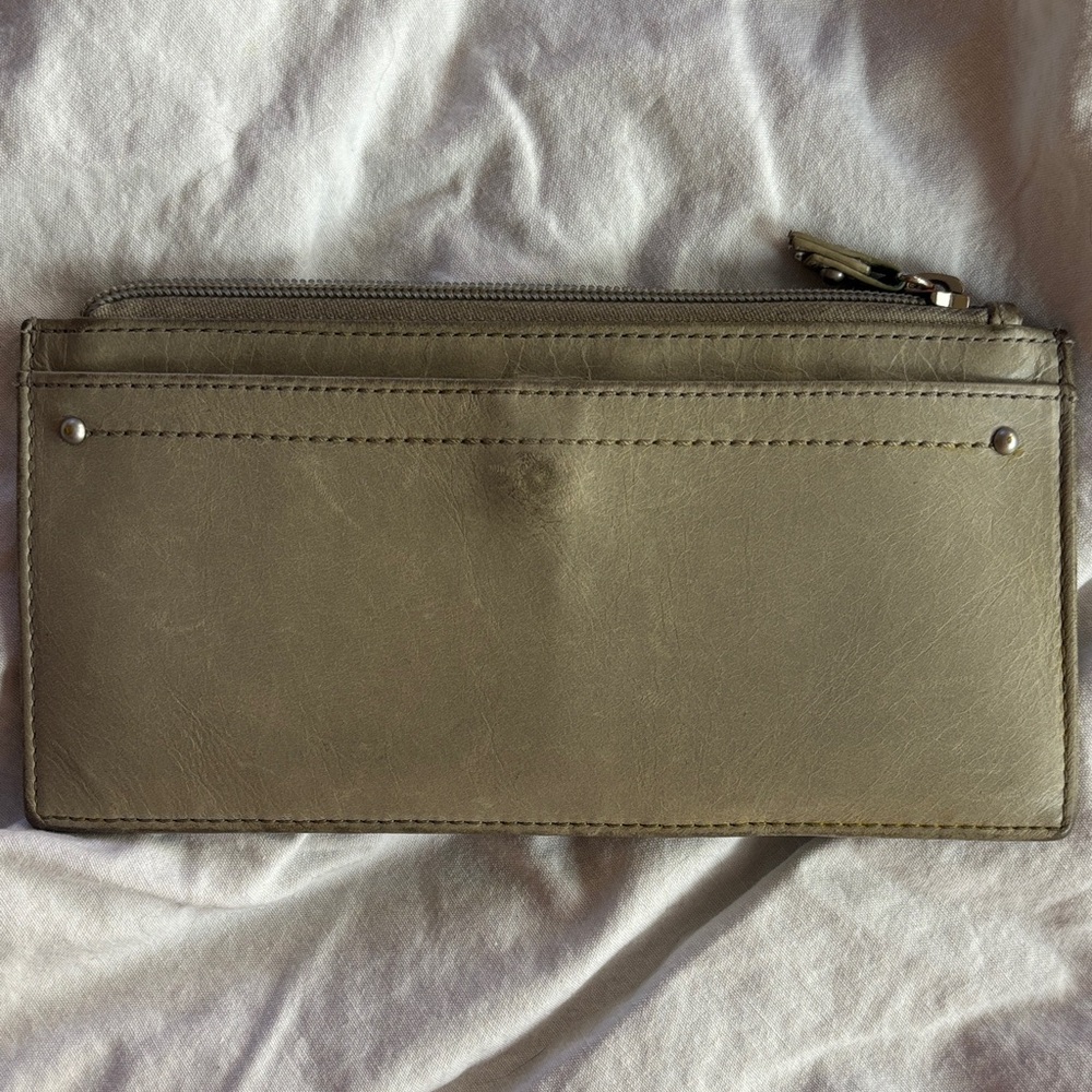 Hobo Wallet - Picture 2 of 7